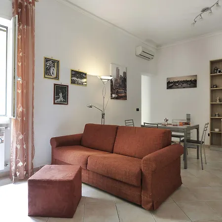 Ur-nest San Felice Lägenhet